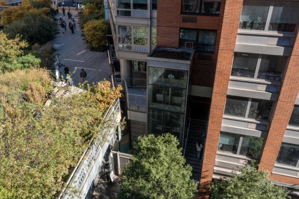 SCHORN_16th Street Stair_Schenck High Line 16th St stair 2025_10_09 DJI_0768
