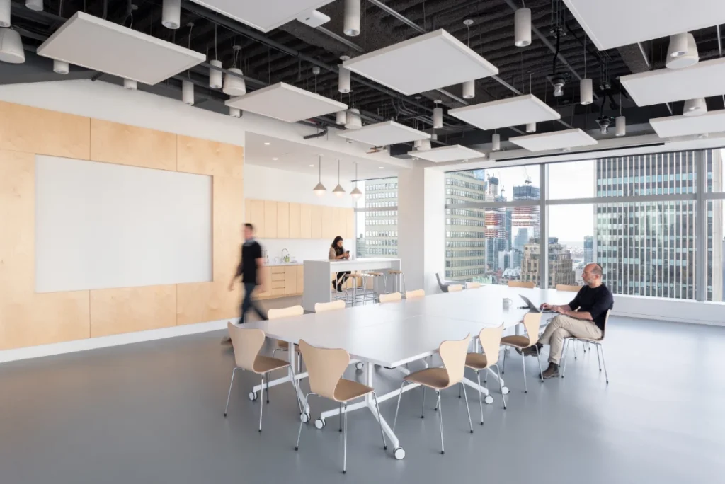 SCHORN_Whittle HQ_2